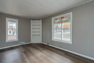 606 Smith St NE, Mapleton, MN 56065 - Photo 5