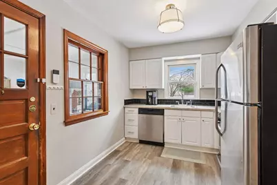 2031 Hampshire Avenue S, Saint Louis Park, MN 55426 - Photo 7