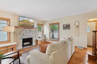 2031 Hampshire Ave S, Saint Louis Park, MN 55426 - Photo 3