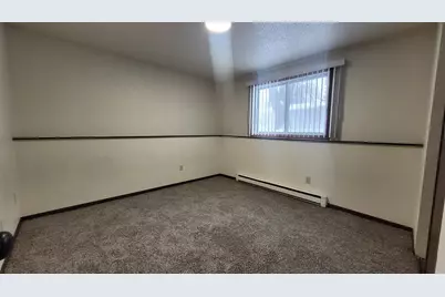 3202-3204 10th Avenue N, Fargo, ND 58102 - Photo 7