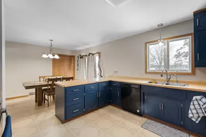 845 3rd Avenue NW, Plainview, MN 55964 - Photo 17