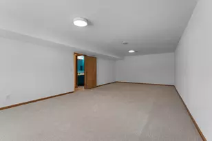 845 3rd Ave NW, Plainview, MN 55964 - Photo 21