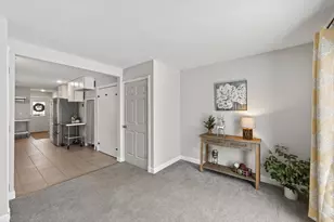 842 Woodgate Dr, Vadnais Heights, MN 55127 - Photo 13