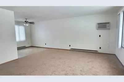 1602 6th Avenue N, Moorhead, MN 56560 - Photo 17