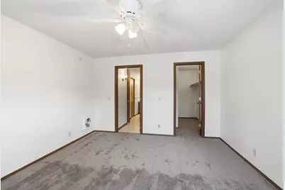 10441 Greenbrier Road #120, Minnetonka, MN 55305 - Photo 11