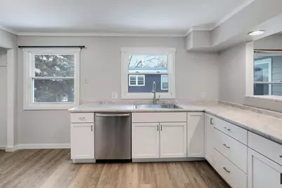 3279 Library Lane, Saint Louis Park, MN 55426 - Photo 7