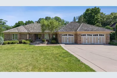 10752 Mount Curve Road, Eden Prairie, MN 55347 - Photo 1