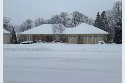 10752 Mount Curve Road, Eden Prairie, MN 55347 - Photo 25