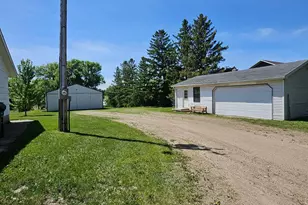 5334 State Hwy 27 W, Alexandria, MN 56308 - Photo 3