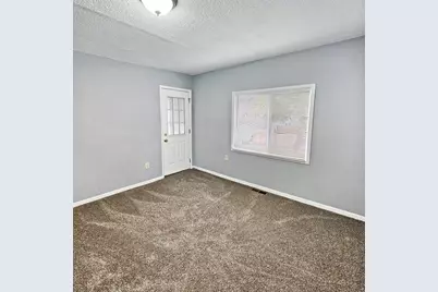 3253 Humboldt Avenue N, Minneapolis, MN 55412 - Photo 17