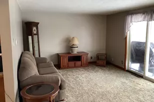 1105 Crestview Rd, Albert Lea, MN 56007 - Photo 11