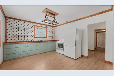 604 Atlantic Avenue N, Herman, MN 56248 - Photo 3