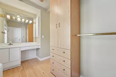 1721 Humboldt Avenue S, Minneapolis, MN 55403 - Photo 19