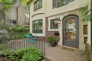 1721 Humboldt Ave S, Minneapolis, MN 55403 - Photo 39