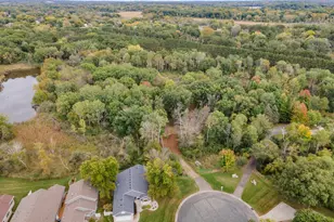 561X Heather Ridge Ct, Shoreview, MN 55126 - Photo 9