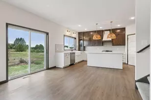 21346 Cottonwood St NW, Oak Grove, MN 55011 - Photo 11