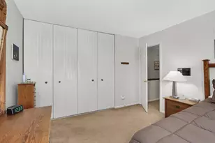 2328 Dorland Ct E, Maplewood, MN 55119 - Photo 15