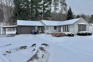 453 Spring Creek Rd S, Red Wing, MN 55066 - Photo 1