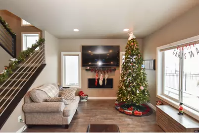 6562 56th Avenue S, Fargo, ND 58104 - Photo 9