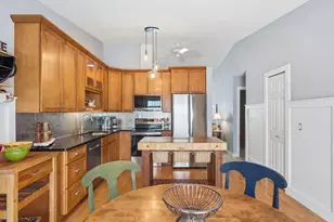 1396 Arden View Dr, Arden Hills, MN 55112 - Photo 13