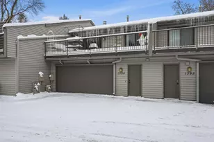 1396 Arden View Dr, Arden Hills, MN 55112 - Photo 27