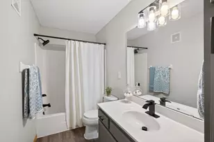 15738 Chasewood Ct, Rosemount, MN 55068 - Photo 17