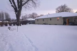 319 Glenn Rd, Albert Lea, MN 56007 - Photo 11