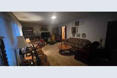 319 Glenn Road, Albert Lea, MN 56007 - Photo 9