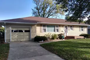 319 Glenn Rd, Albert Lea, MN 56007 - Photo 1