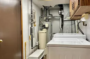 434 E 11th St, New Richmond, WI 54017 - Photo 9