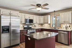 24410 Yerkes Street NE, Linwood Township, MN 55079 - Photo 11