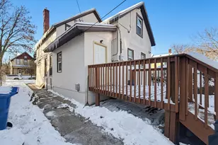 963 3rd St E, Saint Paul, MN 55106 - Photo 29