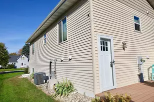 130 12th St N, Breckenridge, MN 56520 - Photo 3