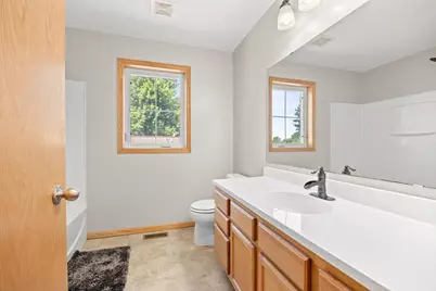 942 Crossings Way, Delano, MN 55328 - Photo 11