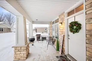 942 Crossings Way, Delano, MN 55328 - Photo 3