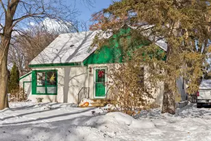 711 Grandview Ave W, Roseville, MN 55113 - Photo 25