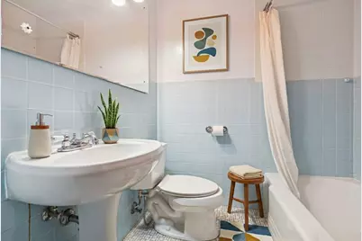 711 Grandview Avenue W, Roseville, MN 55113 - Photo 11