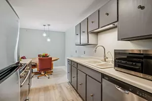 7320 York Ave S, Edina, MN 55435 - Photo 5