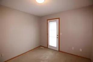 9476 Talon Ct, Monticello, MN 55362 - Photo 11