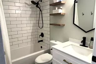 3702 W Amber Lake Dr, Fairmont, MN 56031 - Photo 5