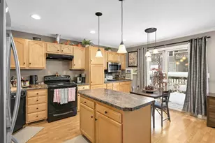 5482 Egan Dr, Savage, MN 55378 - Photo 3