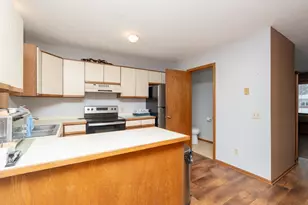 6129 Penn Ave S, Minneapolis, MN 55419 - Photo 9