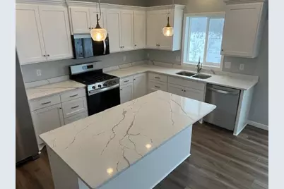 977 45th Avenue NE, Saint Cloud, MN 56304 - Photo 7