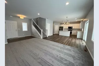 977 45th Avenue NE, Saint Cloud, MN 56304 - Photo 3