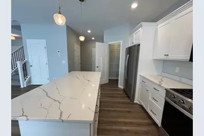 977 45th Avenue NE, Saint Cloud, MN 56304 - Photo 9