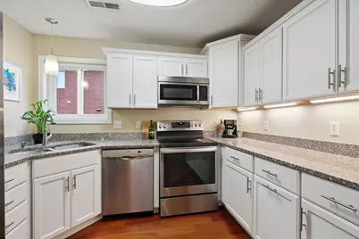 2009 Grand Avenue, Saint Paul, MN 55105 - Photo 9