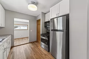 1019 Cumberland St, Saint Paul, MN 55117 - Photo 5