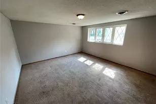 310 S Main St, Austin, MN 55912 - Photo 7