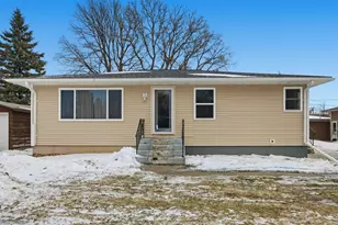 1155 Rossman Ave, Detroit Lakes, MN 56501 - Photo 1