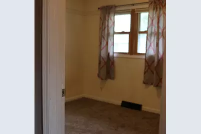 905 16th Street SW, Austin, MN 55912 - Photo 7